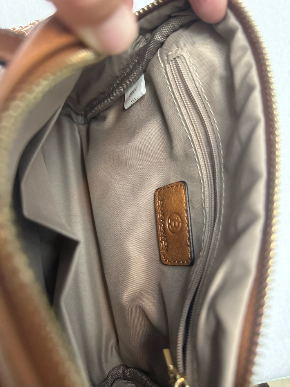 BOSTANTEN Tan Leather Crossbody Bag with Patterned Strap - Picture 4 of 6